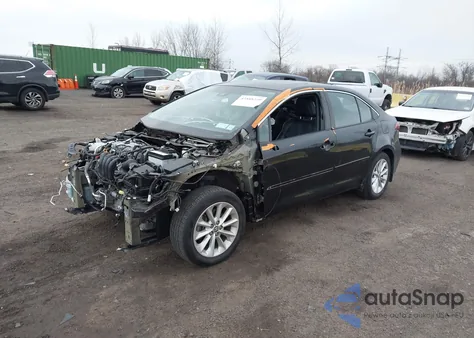 2020 Toyota Corolla Xle z USA, uszkodzony, nr VIN 5YFFPRAE3LP105288